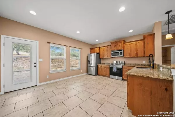 220 Cody, Canyon Lake, TX 78133