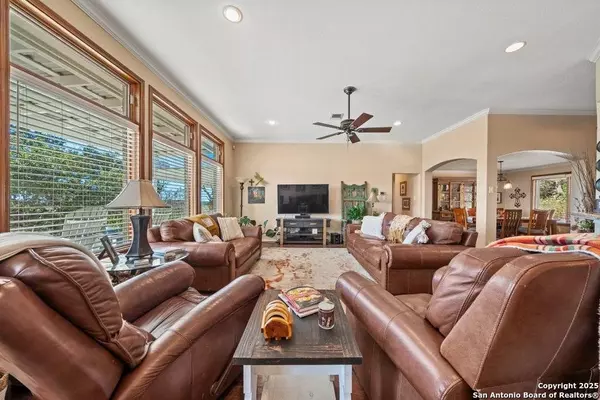 205 Cody, Canyon Lake, TX 78133