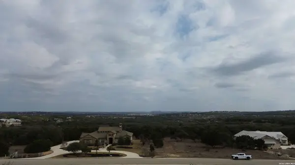 2117 Alto Lago, Canyon Lake, TX 78133
