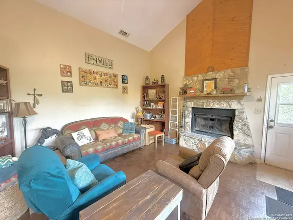 277 Riviera, Canyon Lake, TX 78133