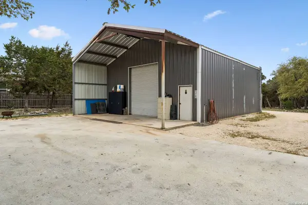 1315 Happy Hollow, New Braunfels, TX 78132