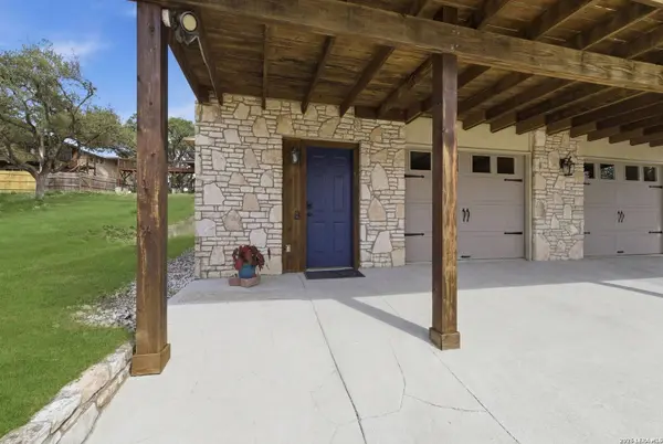 2200 Glenn, Canyon Lake, TX 78133