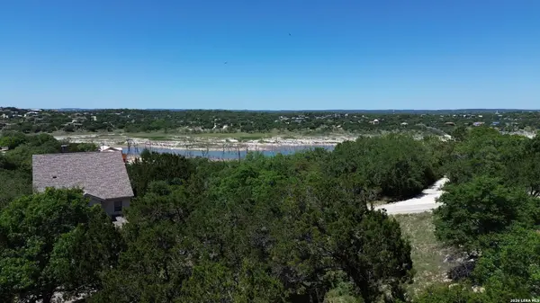 1352 STARDUST DR, Canyon Lake, TX 78133