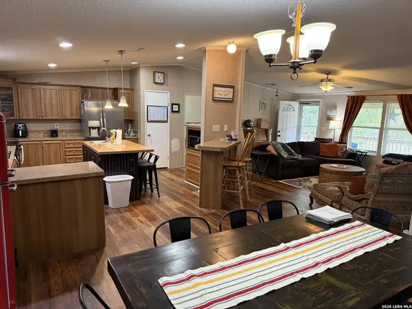 6020 Apache Moon, Spring Branch, TX 78070