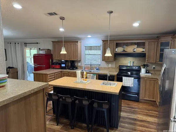 6020 Apache Moon, Spring Branch, TX 78070