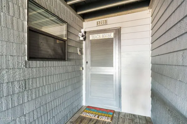 1896 New River Inlet RD #1203, North Topsail Beach, NC 28460