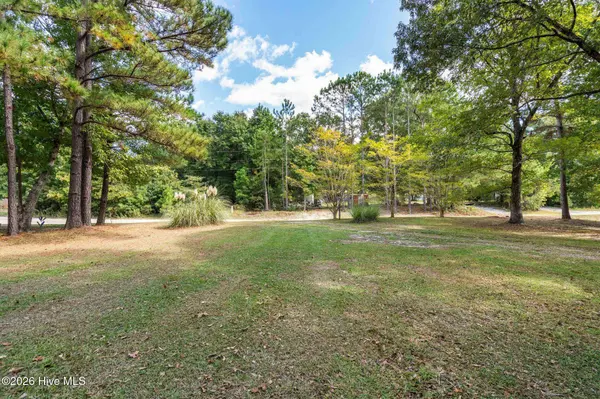 304 Clearview DR, Holly Ridge, NC 28445