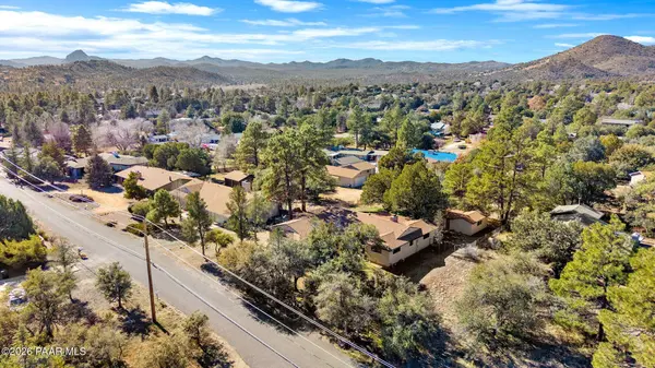 3030 N Hozoni RD, Prescott, AZ 86305