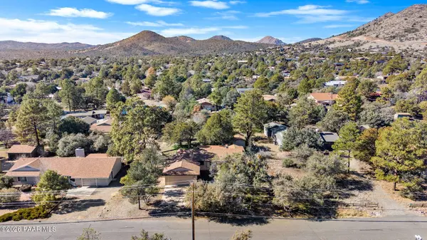 3030 N Hozoni RD, Prescott, AZ 86305