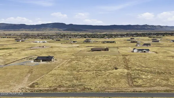- N Mcworter PL, Prescott Valley, AZ 86315