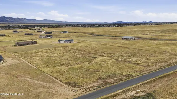 - N Mcworter PL, Prescott Valley, AZ 86315