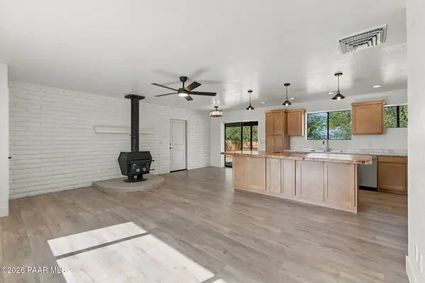 18 Antelope DR, Prescott, AZ 86305