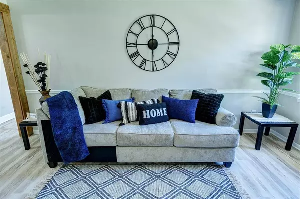 3240 Normandy DR E, Semmes, AL 36575