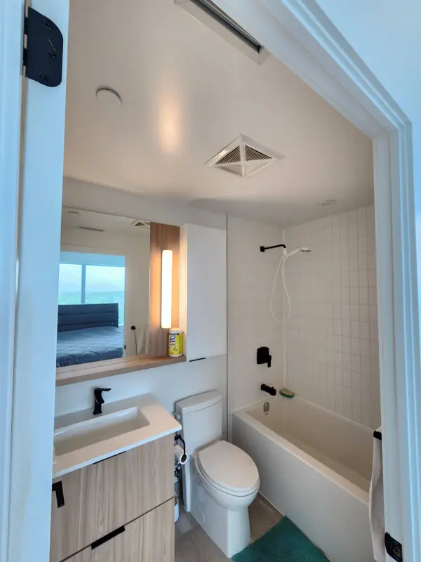 5 Defries ST #3012, Toronto C08, ON M5A 0W7