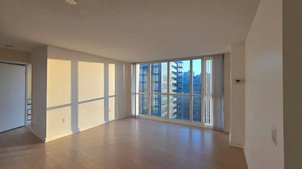 85 Queens Wharf RD #2206, Toronto C01, ON M5V 0J9
