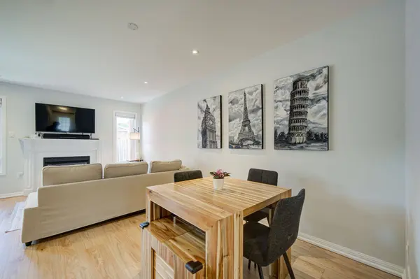 34 Kartok AVE, Whitchurch-stouffville, ON L4A 0R2