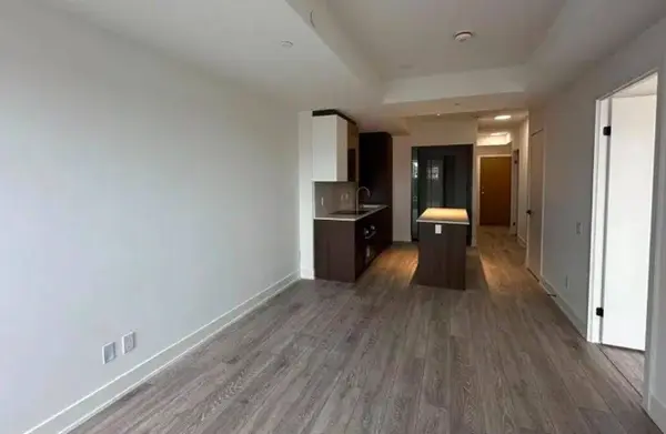 1285 Queen ST E #211, Toronto E01, ON M4L 1C2