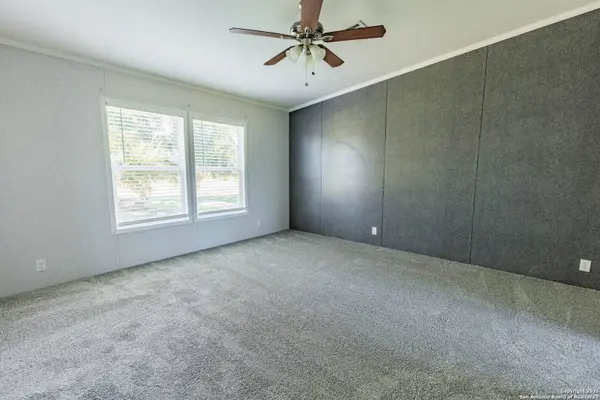 94 County Road 148, Bay City, TX 77414