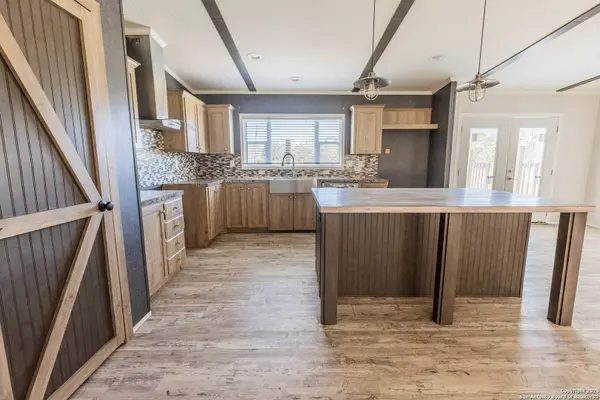 94 County Road 148, Bay City, TX 77414