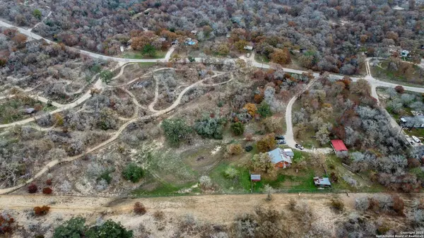 133 Country Oak Dr, La Vernia, TX 78121