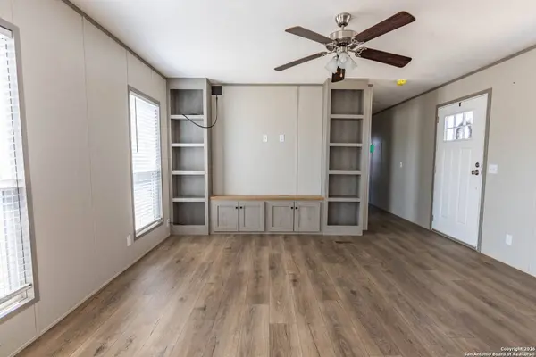 181 Viridian View, Pleasanton, TX 78064