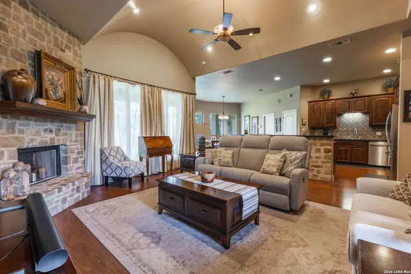 110 SANDPIPER LN, Mcqueeney, TX 78123