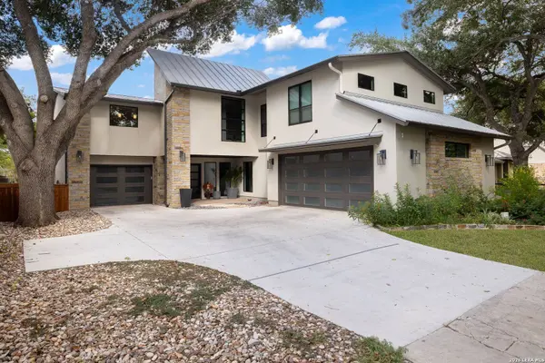 180 LAKE RIDGE DR, Seguin, TX 78155