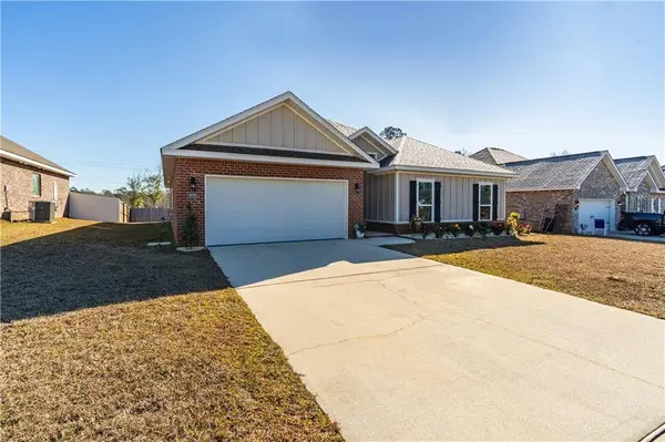 9068 Sweetgum DR, Mobile, AL 36571