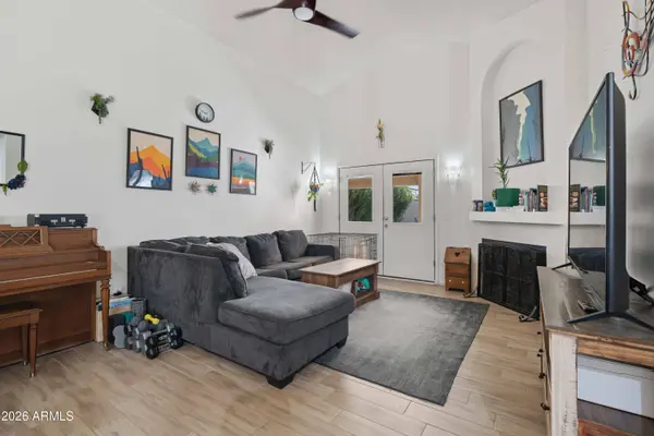 19234 N 4TH Place, Phoenix, AZ 85024