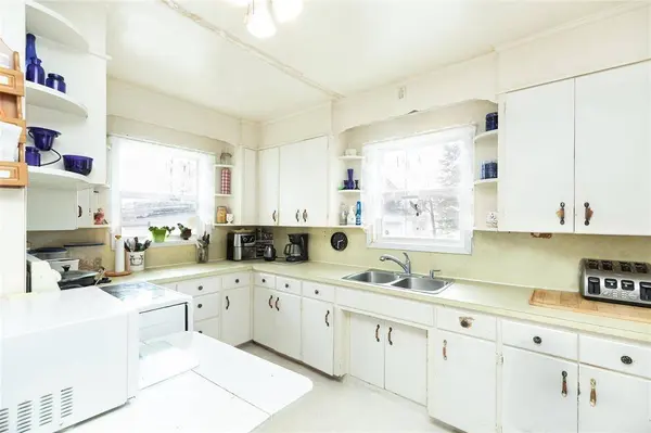 292 McKenzie AVE, Steinbach, MB R5G 0K6