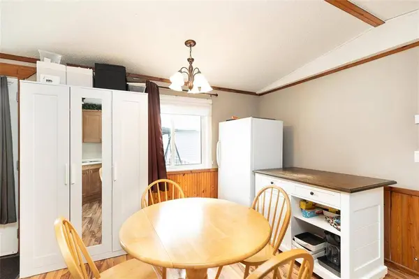 13 Aspen Five DR, Steinbach, MB R5G 0M4