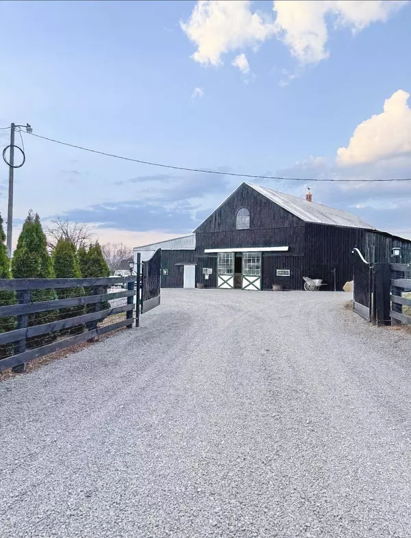 1235 Jackstown Road, Paris, KY 40361