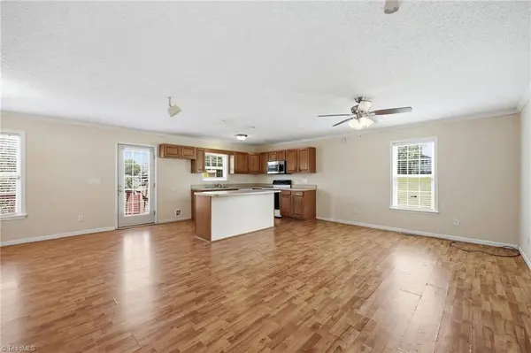 1502 Gibbs RD, Reidsville, NC 27320