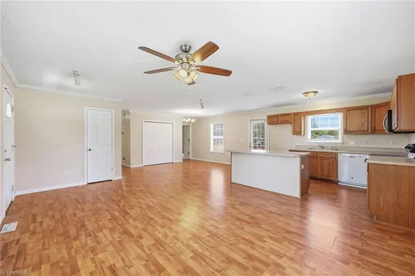 1502 Gibbs RD, Reidsville, NC 27320