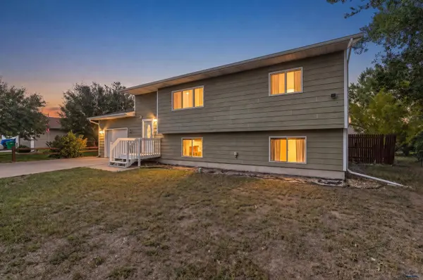 618 Stealth Ln