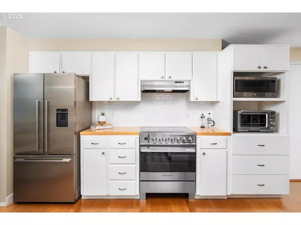 17870 NW DOGWOOD CT, Beaverton, OR 97006