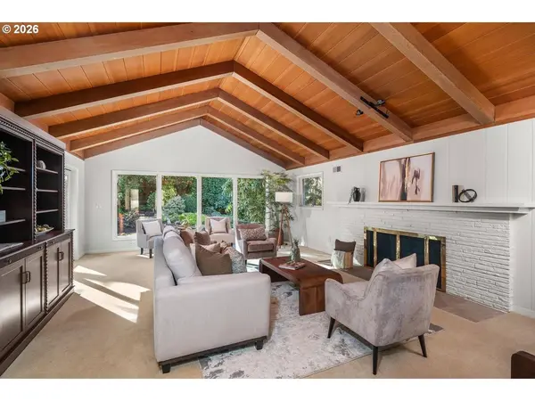 7550 SW LAUREL ST, Portland, OR 97225