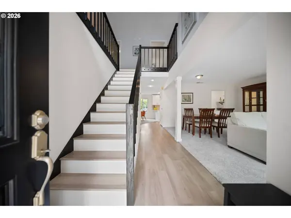 10355 SW PORTER ST, Portland, OR 97225