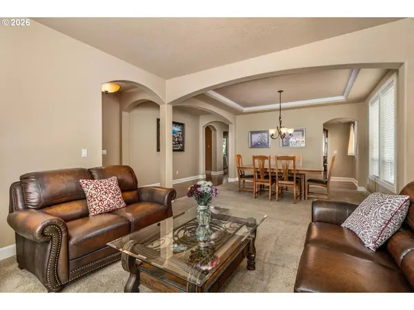 581 NW CAMBRAY PL, Beaverton, OR 97006