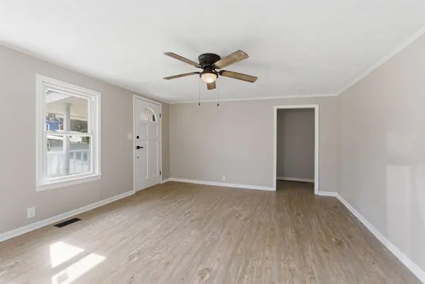 329 1st Street, Midway, KY 40347