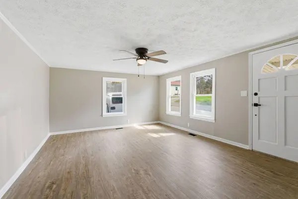 329 1st Street, Midway, KY 40347
