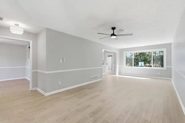 212 Heather Way, Versailles, KY 40383