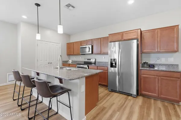 16640 W JENAN Drive, Surprise, AZ 85388