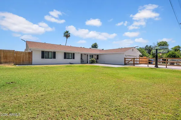 165 E WATER TANK Road, Gilbert, AZ 85296