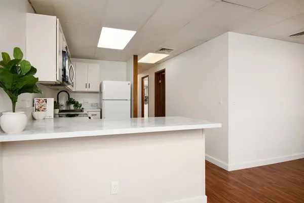 1129 Lower Main St #206, Wailuku, HI 96793