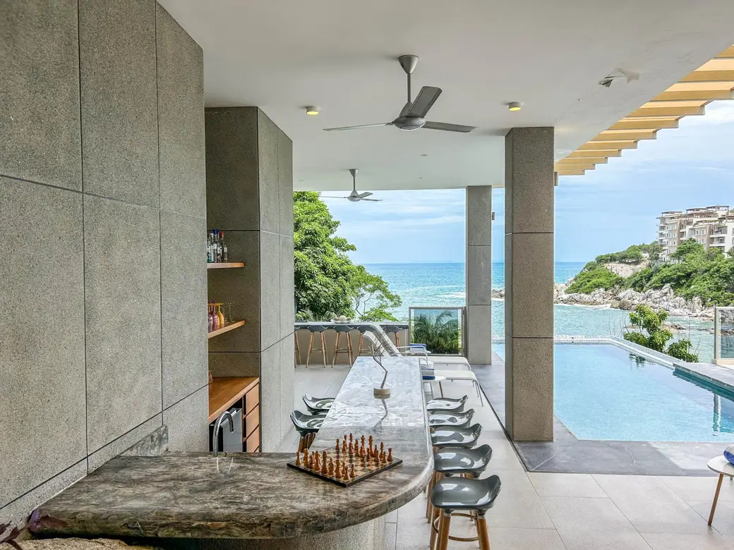 Step-by-Step Guide for Expats Looking to Buy Property in Huatulco