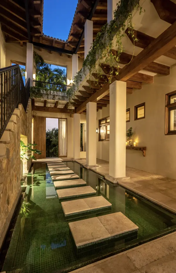 Beachfront Luxury & Investment Potential in La Bocana