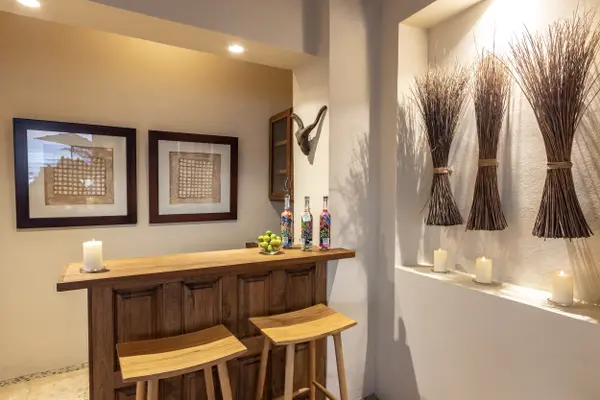 Beachfront Luxury & Investment Potential in La Bocana