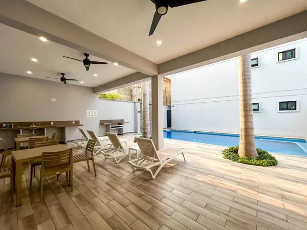 Modern Condo Near Beach with Private Rooftop Pool