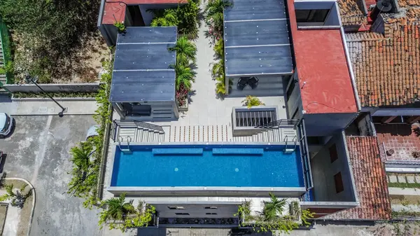 3-Bedroom Penthouse Oasis In Santa Cruz